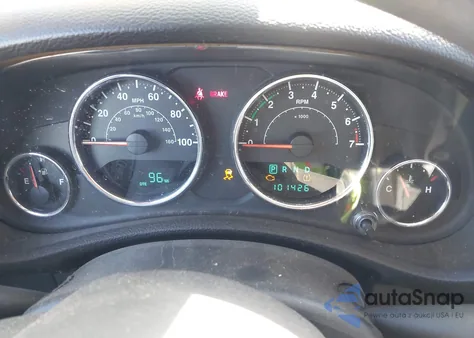 2013 Jeep Wrangler Sport z USA, uszkodzony, nr VIN 1C4AJWAG6DL704031